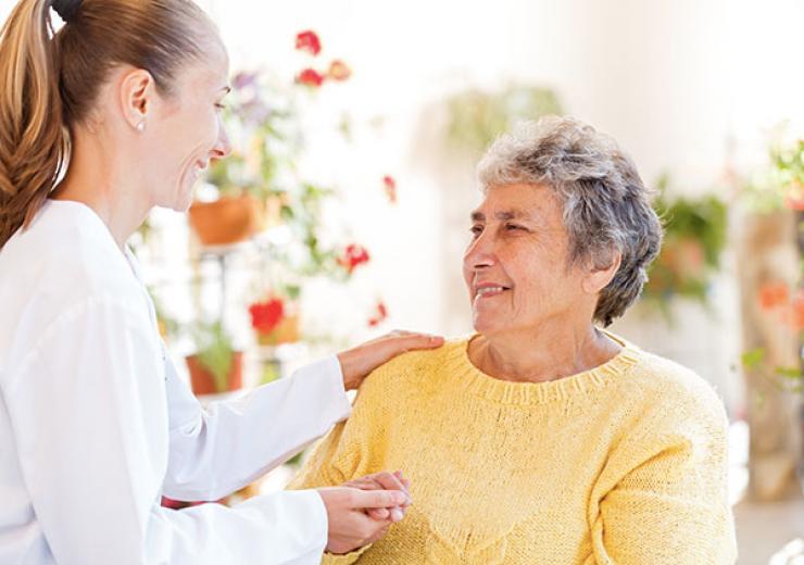 assistance à domicile pour les personnes âgées 